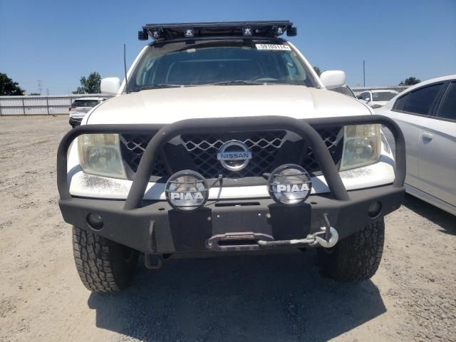 2005 Nissan Frontier Crew Cab LE