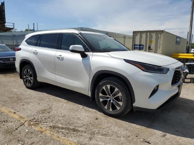 2021 Toyota Highlander XLE