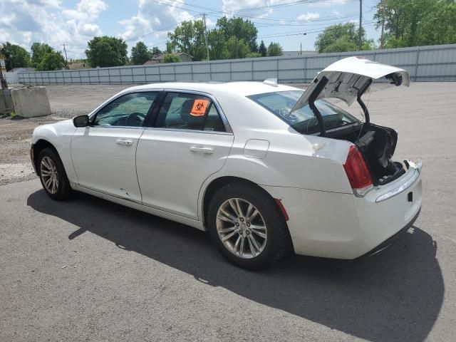 2017 Chrysler 300 Limited