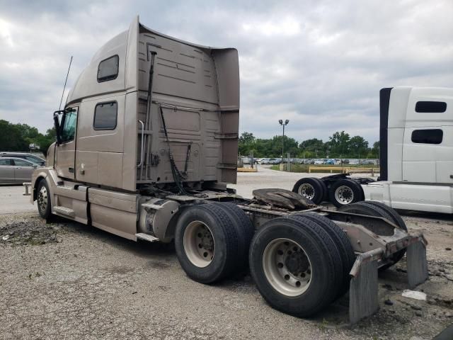 2015 Volvo VN VNL