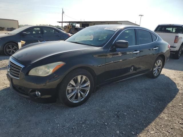 2011 Infiniti M56 X