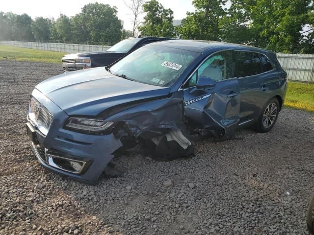 2019 Lincoln Nautilus Select