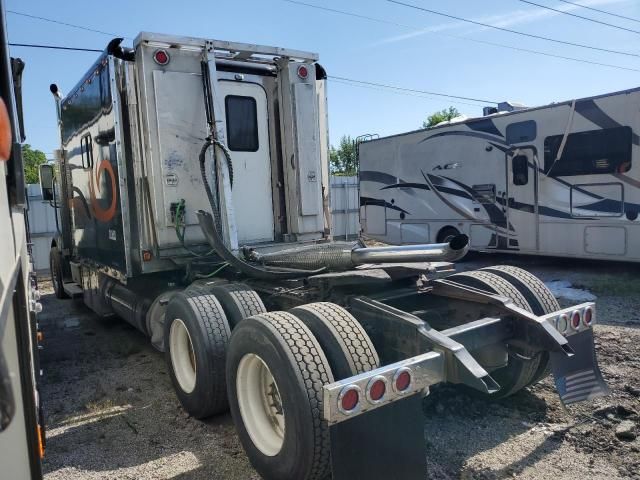 2007 Freightliner Conventional Coronado 132