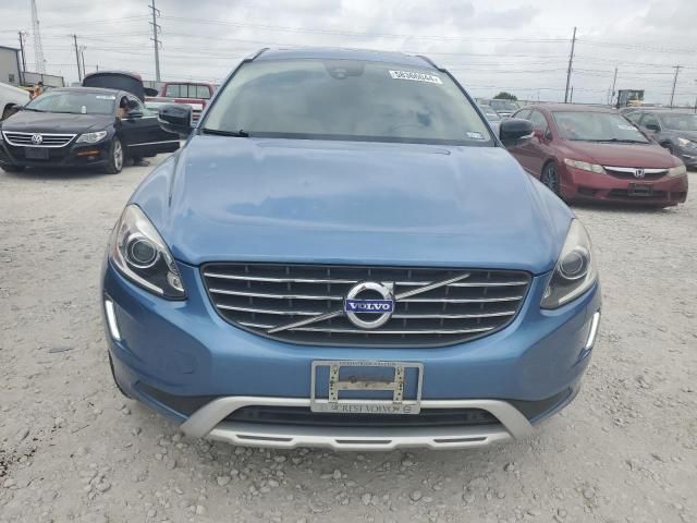 2017 Volvo XC60 T5 Dynamic