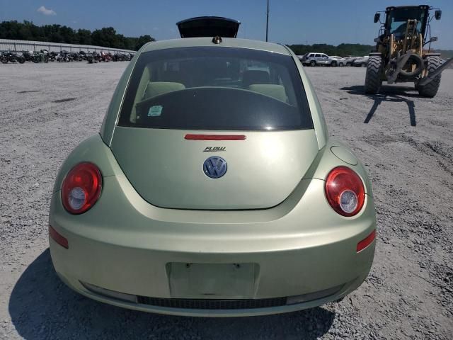 2006 Volkswagen New Beetle 2.5L Option Package 1