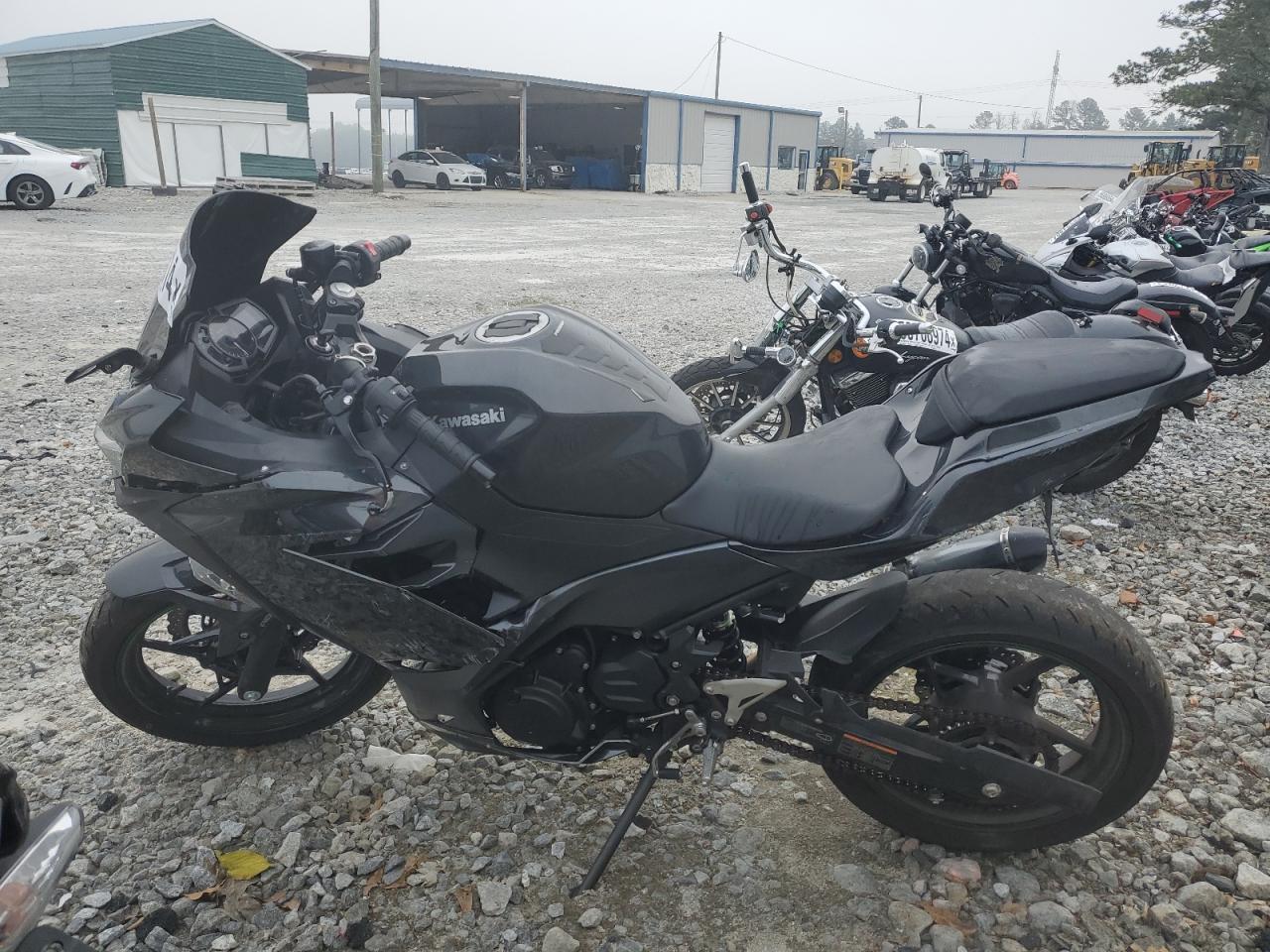 2023 Kawasaki Ninja 400