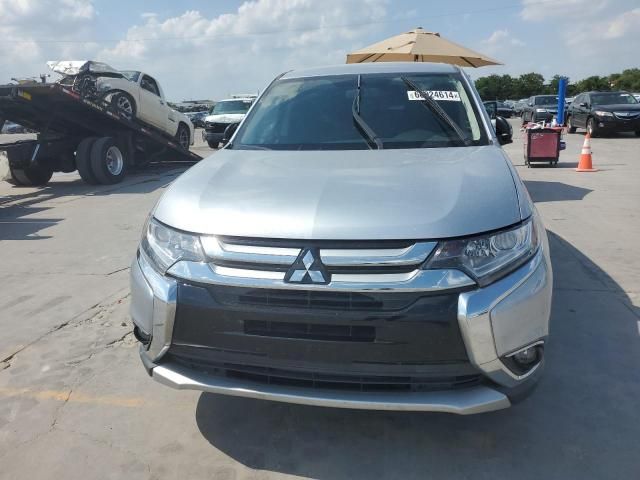 2017 Mitsubishi Outlander ES