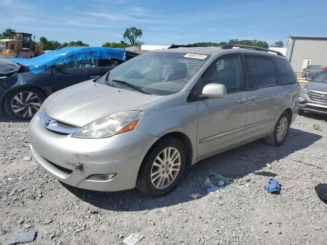 2007 Toyota Sienna XLE