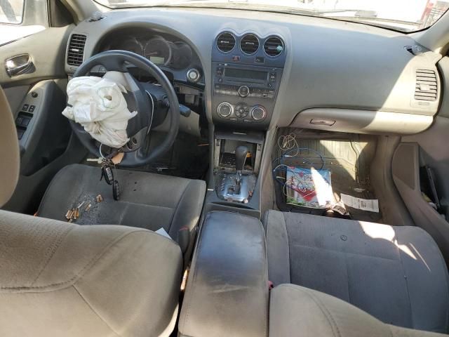 2010 Nissan Altima Base