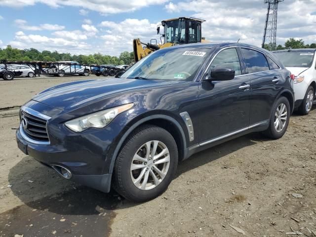 2012 Infiniti FX35