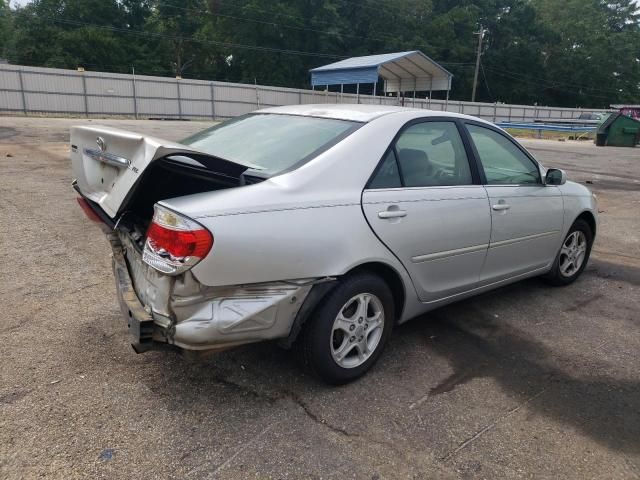 2005 Toyota Camry LE