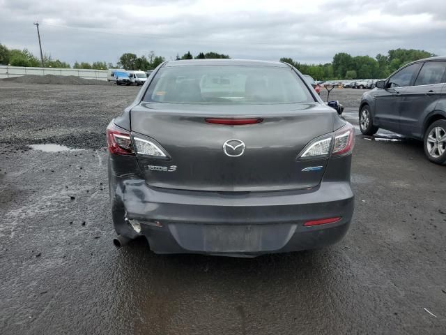 2013 Mazda 3 I