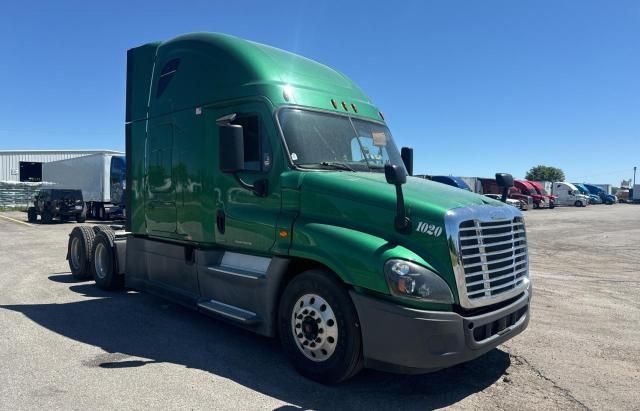 2018 Freightliner Cascadia 125