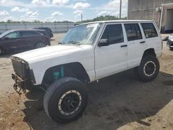 Salvage cars for sale from Copart Fredericksburg, VA: 1994 Jeep Cherokee SE