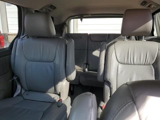 2009 Toyota Sienna XLE