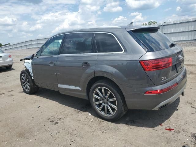 2019 Audi Q7 Premium Plus