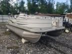 2010 Sun Tracker Fish Barge