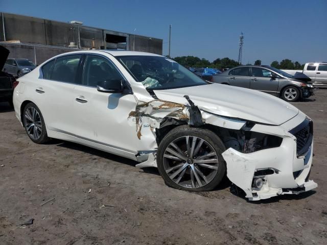 2018 Infiniti Q50 Luxe