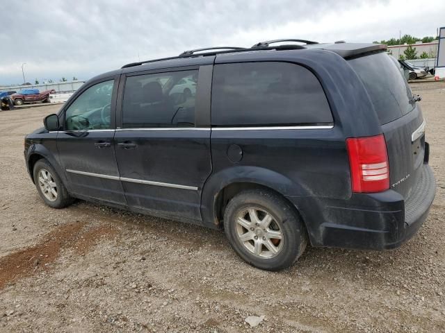 2010 Chrysler Town & Country Touring