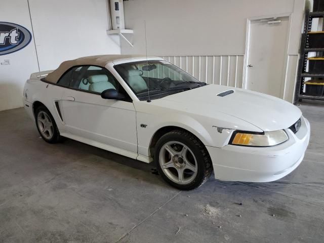 2000 Ford Mustang GT