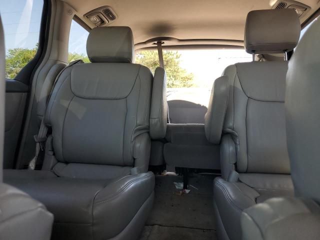 2006 Toyota Sienna CE