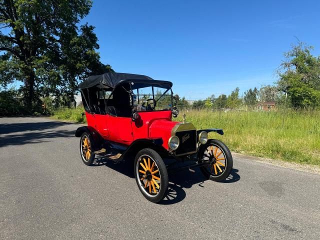 1920 Ford 1915 Ford                        Model T