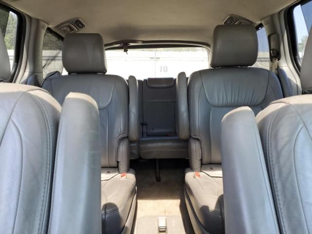 2009 Toyota Sienna XLE