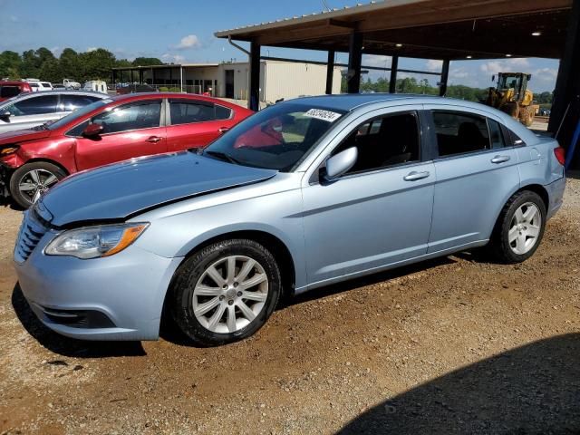 2014 Chrysler 200 Touring