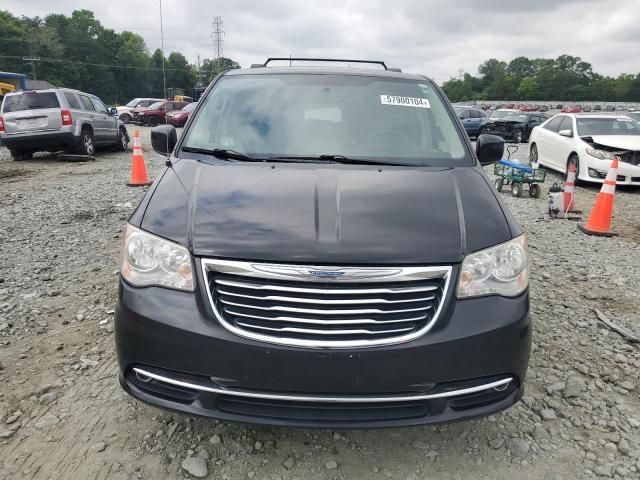 2013 Chrysler Town & Country Touring