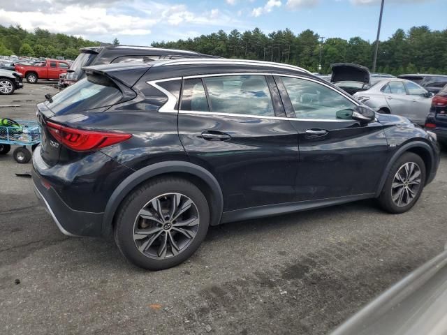 2017 Infiniti QX30 Base