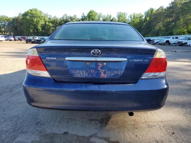 2005 Toyota Camry LE