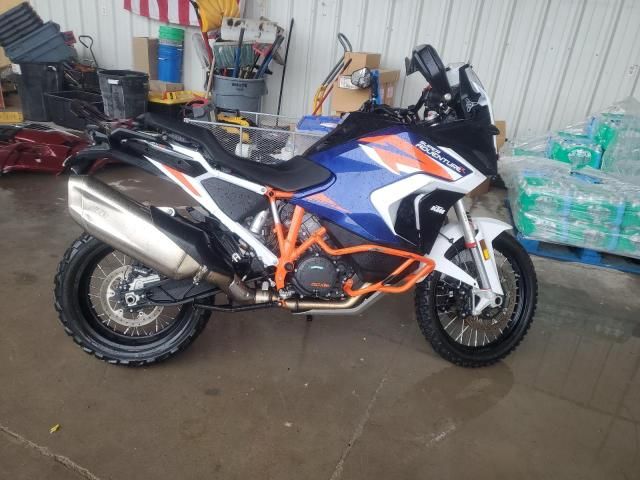 2023 KTM 1290 Super Adventure R