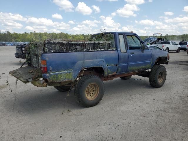 1984 Toyota Pickup Xtracab RN66 DLX