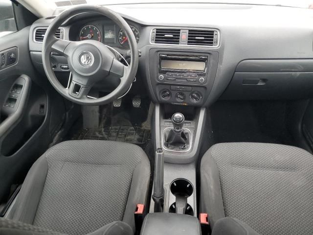 2013 Volkswagen Jetta Base