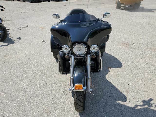 2010 Harley-Davidson Flhtcutg