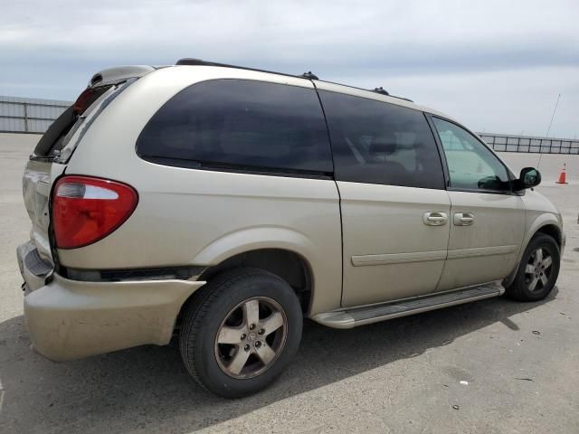 2005 Dodge Grand Caravan SXT