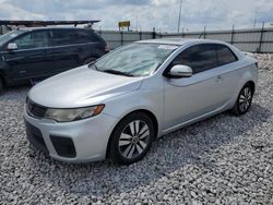 KIA Vehiculos salvage en venta: 2013 KIA Forte EX