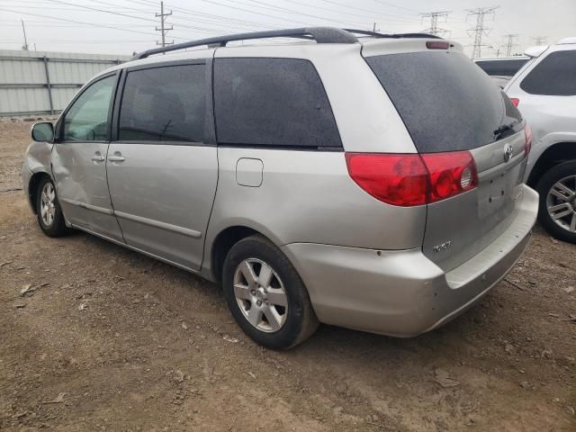 2009 Toyota Sienna XLE