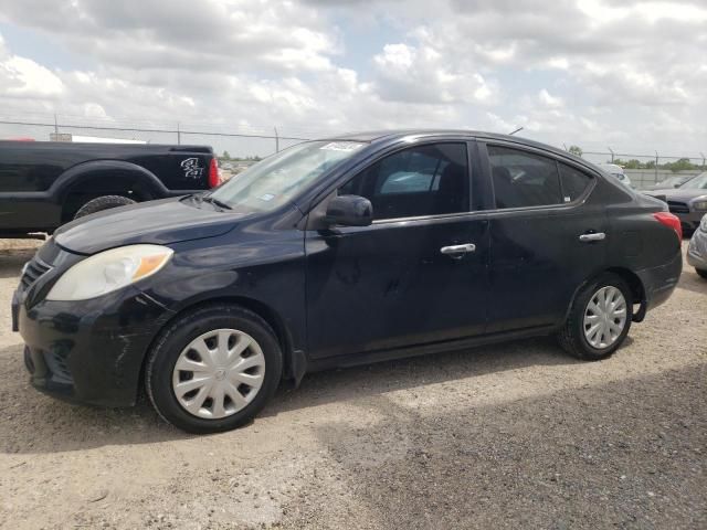 2014 Nissan Versa S