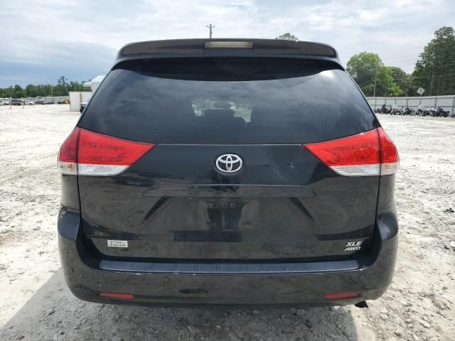 2011 Toyota Sienna XLE