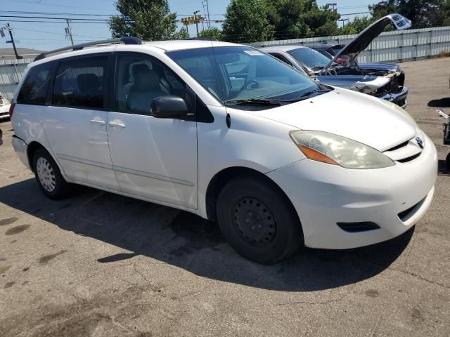 2006 Toyota Sienna CE