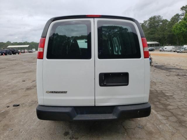 2017 Chevrolet Express G2500