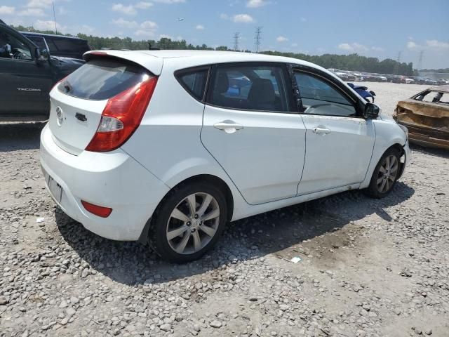 2012 Hyundai Accent GLS