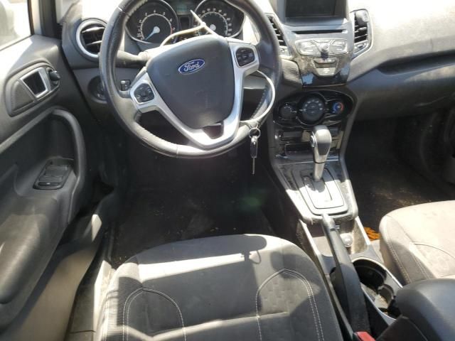 2016 Ford Fiesta SE