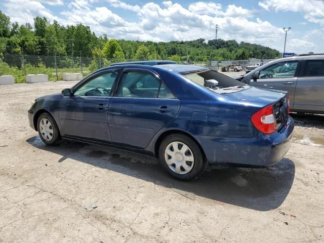 2004 Toyota Camry LE