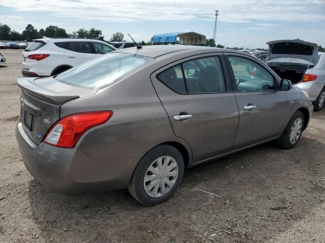 2014 Nissan Versa S