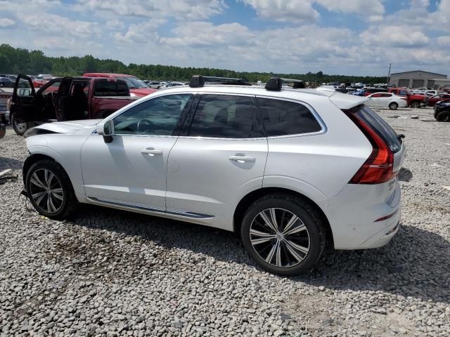 2022 Volvo XC60 B5 Inscription