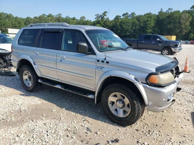 2003 Mitsubishi Montero Sport ES