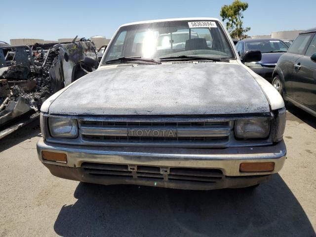 1990 Toyota Pickup 1 TON Long BED DLX