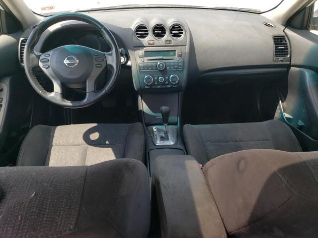 2011 Nissan Altima Base